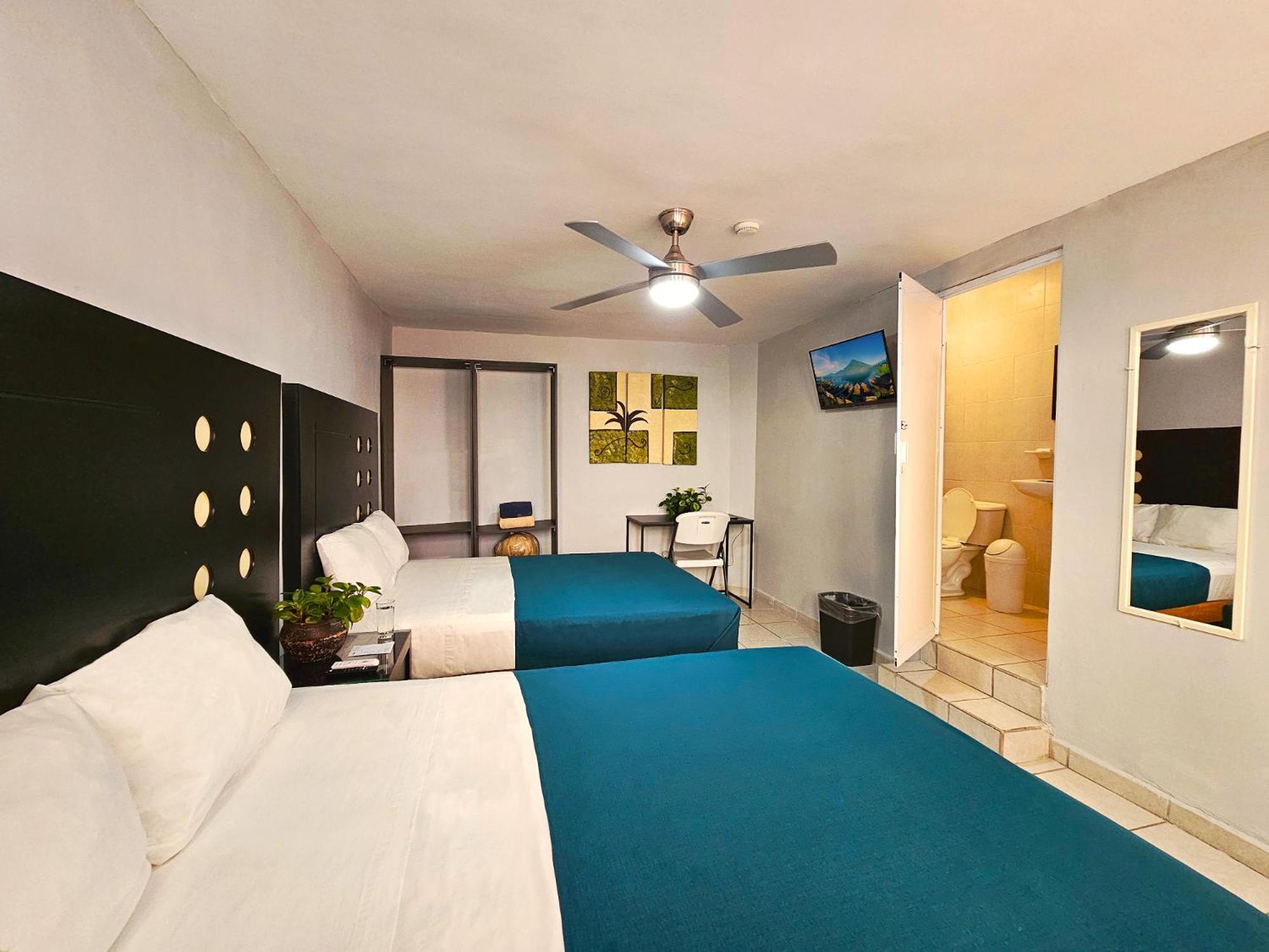 Hotel del Refugio Guadalajara Esterno foto