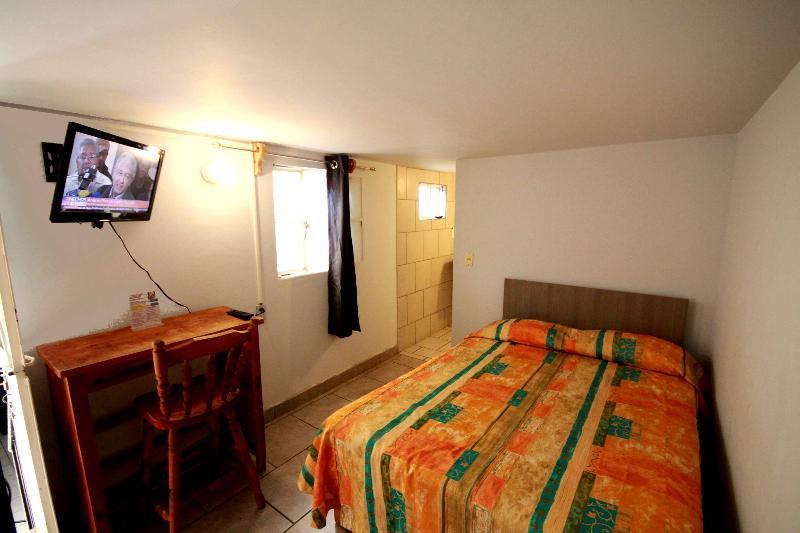 Hotel del Refugio Guadalajara Esterno foto